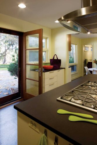 Natural Home Kitchen of the Year 2009: Shiny, Happy Green